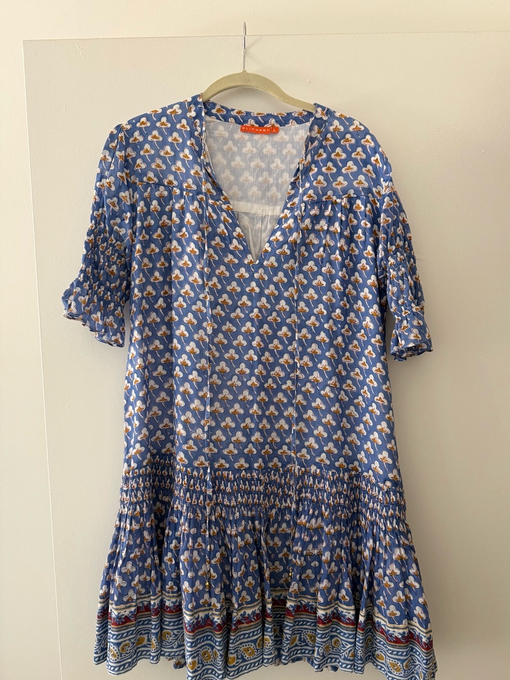 Oliphant Blue Patterned V-Neck Mini Dress